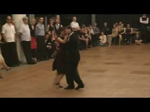 Video thumbnail for Laura Melo & Ricardo Barrios, tango show (4), 17.10.2008