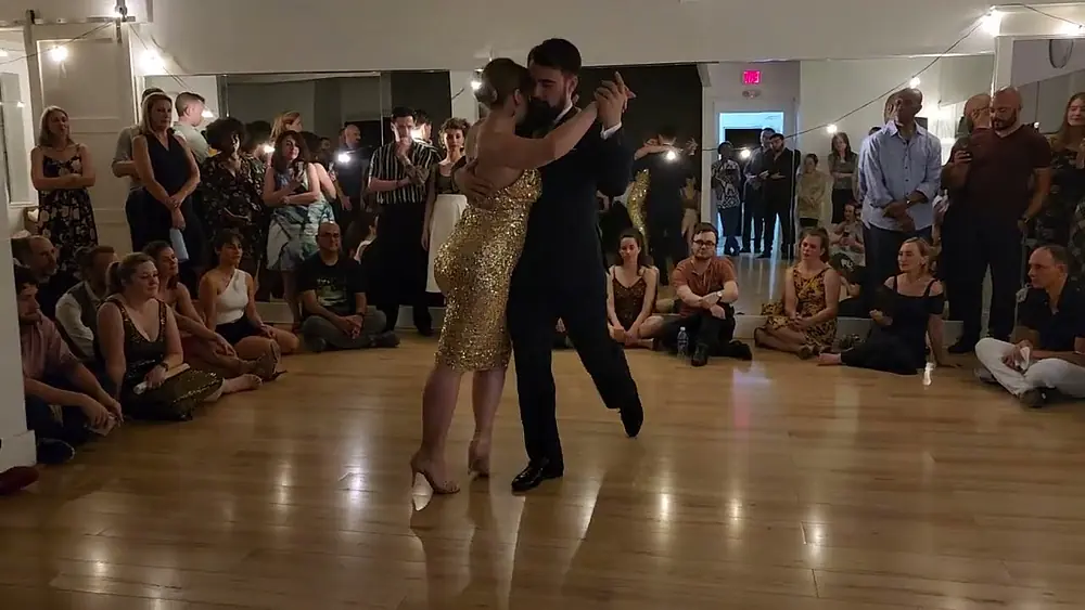 Video thumbnail of Argentine tango: Maja and Marko - El Último Café