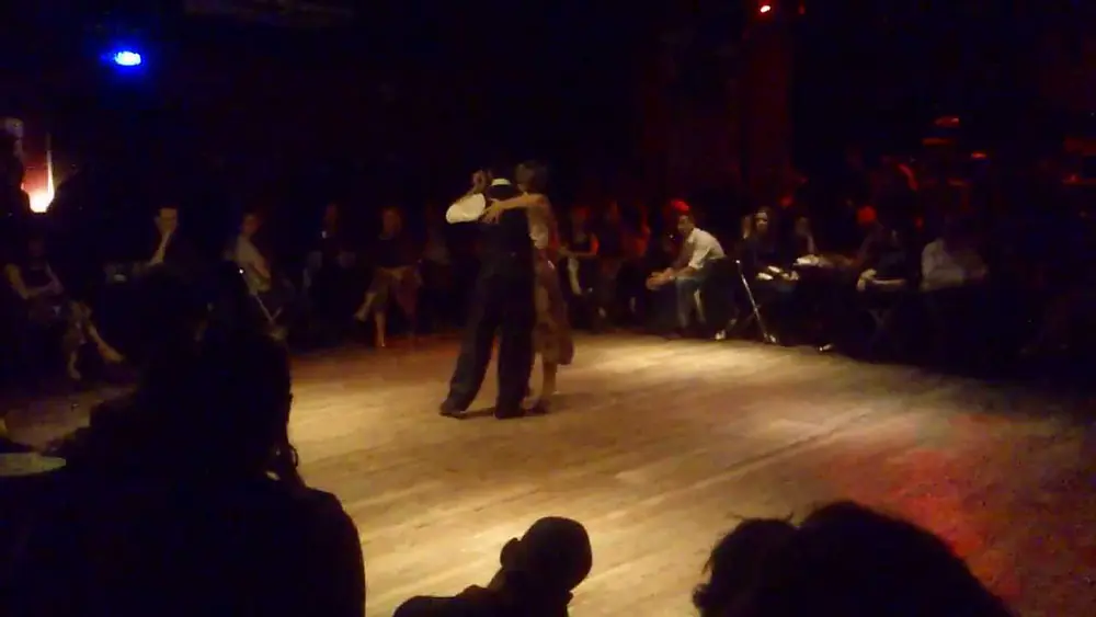 Video thumbnail for Natalia Fures y José Peluaga en BENDITA MILONGA 2