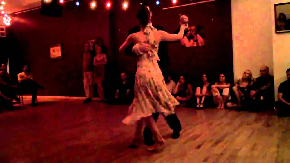 Video thumbnail for Argentine Tango: Julio Bassan & Luiza Paes @ La Nacional (1)