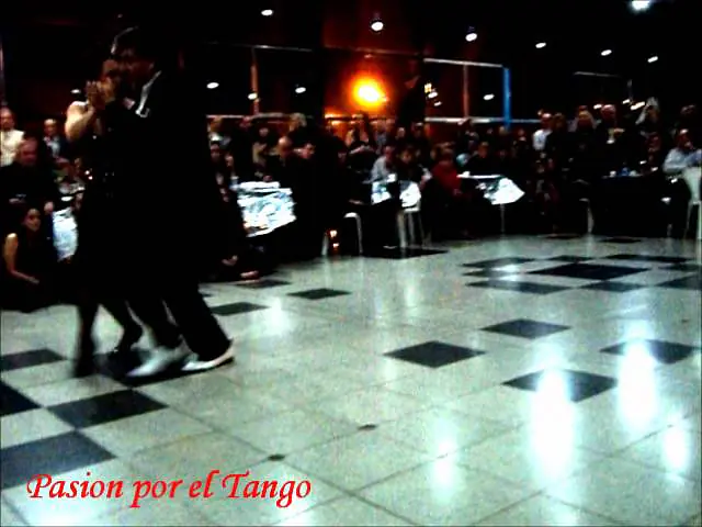 Video thumbnail for CORINA DE LA ROSA Y JULIO BALMACEDA EN LA MAQUINA TANGUERA MILONGA