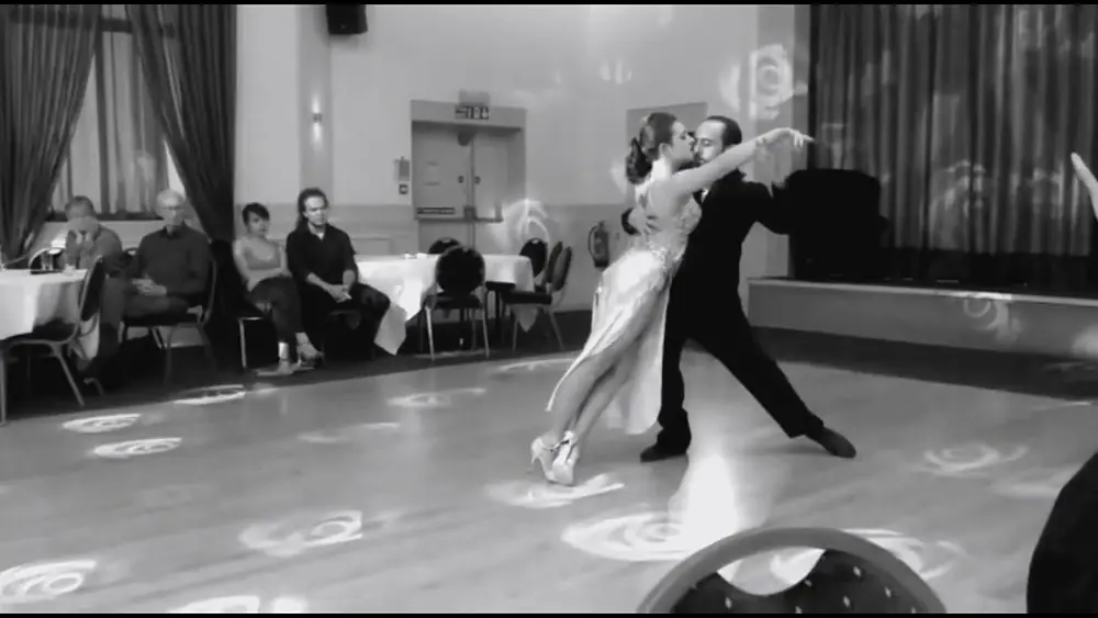 Video thumbnail for Leonel Di Cocco y Camila Danelli (2/2) Harrogate Tango Festival 2017