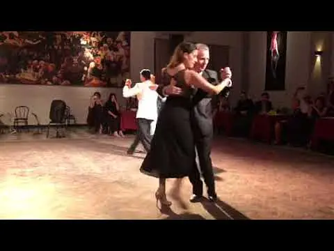 Video thumbnail for Milonga / Silvia y Alfredo Alonso en Salón Canning  1 de  Mayo 2018