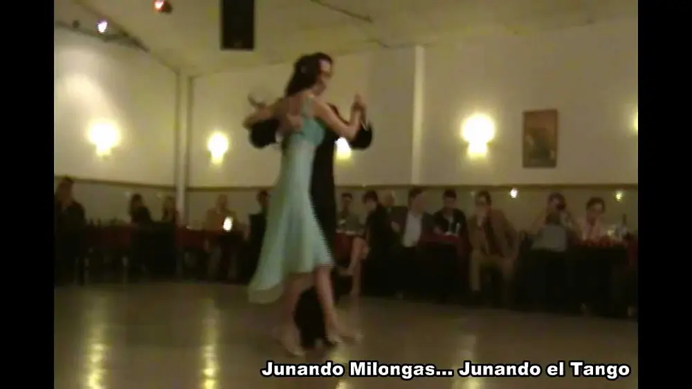 Video thumbnail for ALEJANDRO BERON Y VERONICA VAZQUEZ EN LA BALDOSA "Volverás"