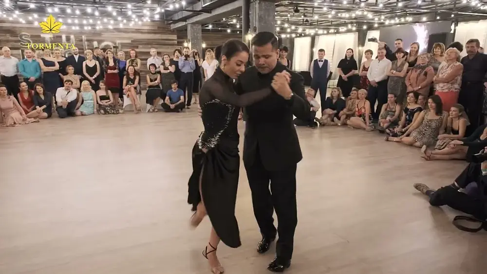 Video thumbnail for Sebastián Arce & Maria Marinova dance Francisco Canaro - El Torito