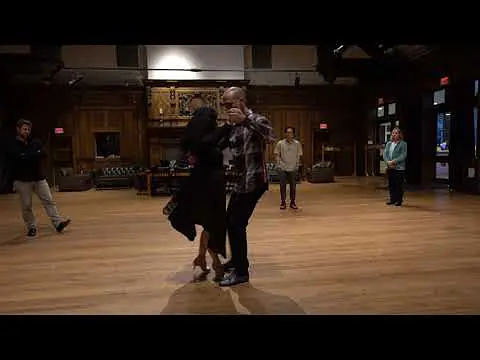 Video thumbnail for Dartmouth Tango Class with Guillermina Quiroga & Mariano Logiudice: Colgadas for Social Dancing