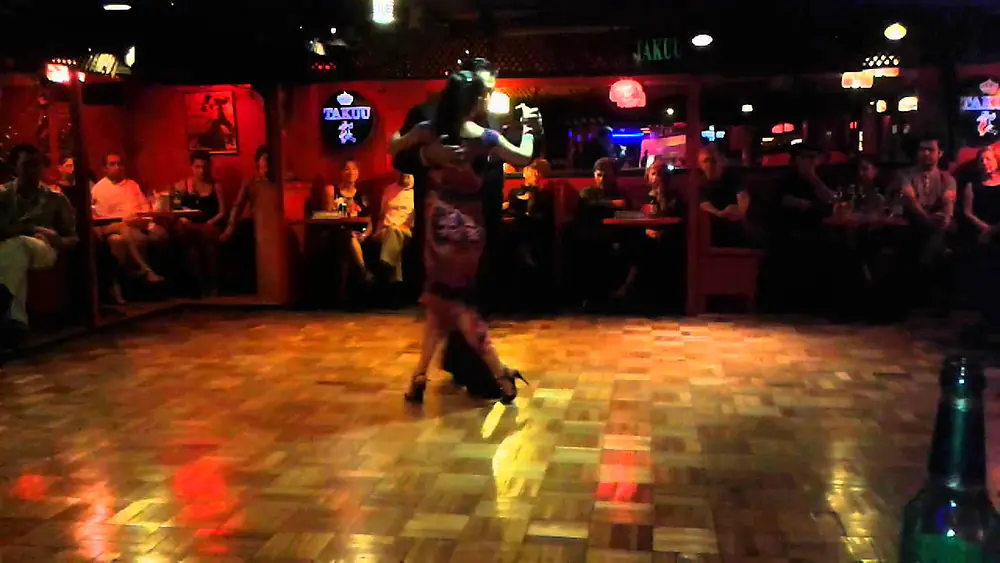 Video thumbnail for ERIKA URRUTIA Y LEO ORTIZ, CACHIRULO, TROILO.