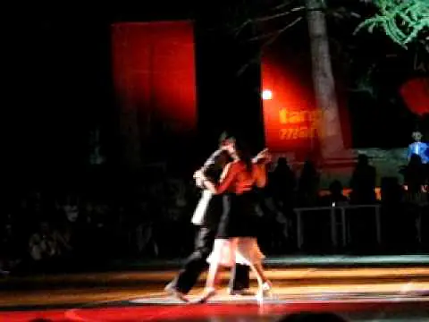Video thumbnail for Tangomania Summerfestival 2009 - esibizione Claudio Forte y Barbara Carpino