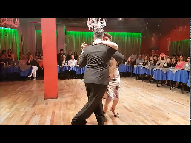 Video thumbnail for Milonga de los Domingos - Andres "Bichi" Laza Moreno y Eladia Cordoba  1/4