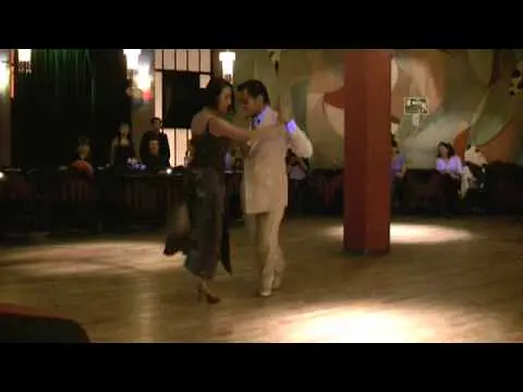 Video thumbnail for Tatiana Lopez Rodriguez y Edison Chavez - Milonga Zorro Plateao 2