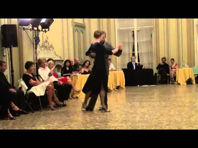 Video thumbnail for Liz Yannick Vanhove @ El Fueye Tango Club Genova