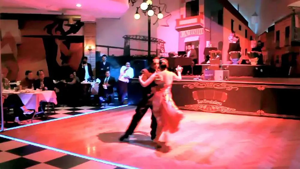 Video thumbnail for Alexander Sossa y Anel Marron - Recuerdo