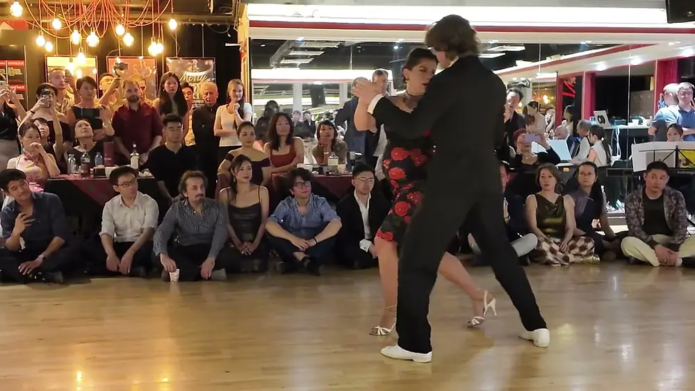 Video thumbnail for Tymoteusz Ley & Agnieszka Stach 1/4 - Tango - Hong Kong 2024