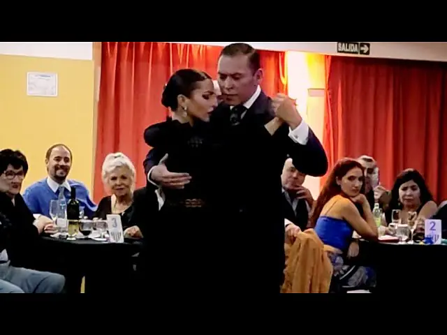 Video thumbnail for Julieta Cappiello y Alvaro Salas. Indio Manzo (Di Sarli) Milonga Gente Amiga 2abr23 (1-3)