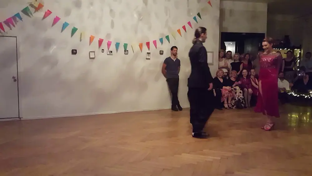 Video thumbnail for Artem & Karina Lilu Dovbush -  El Torito (Milonga), Canaro