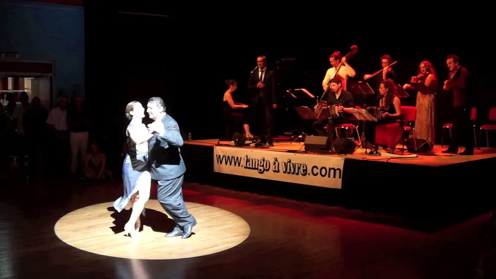 Video thumbnail for Sandra Messina & Ricardo Calvo - Limouzi Tango Festival 2017 - Tango A Vivre Limoges