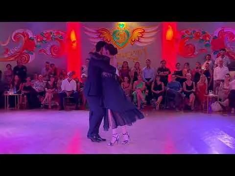 Video thumbnail for Vanesa Villalba & Facundo Pinero 1/4 - 2 Corazones Tango Accademia Rimini 22/07/23