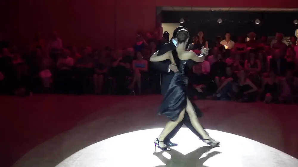 Video thumbnail for Gisela Passi y Rodrigo Rufino, Tango Festival St Geniez d'Olt 2014