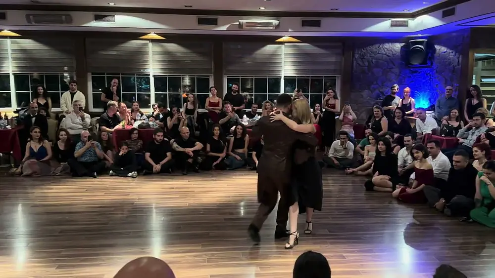 Video thumbnail for Francesca Aracri & Mert Moran / La Vida Es Una Milonga, Pedro Laurenz (Video 2/3)