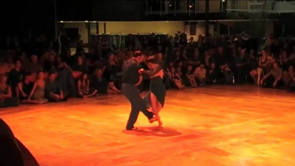 Video thumbnail for Invierno Tango Festival 2014 -Joe Corbata y Lucila Cionci - Milonga