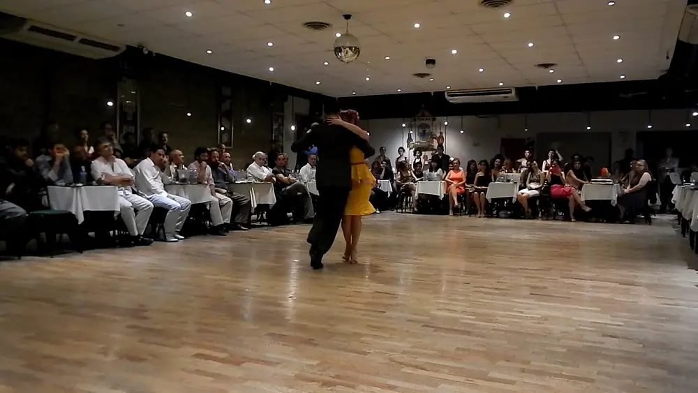 Video thumbnail for Carolina Couto y Emanuel Ledesma