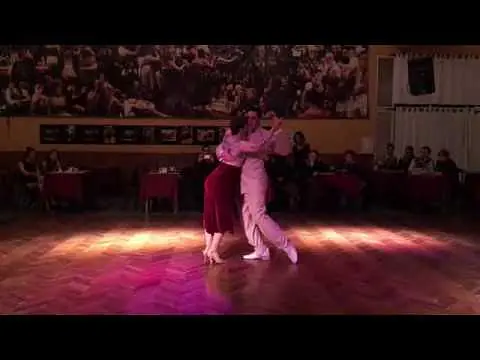 Video thumbnail for Barbara Ferreyra y Exequiel Relmuan-"Afiche"