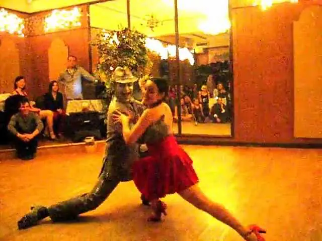 Video thumbnail for Sid Grant & Daniela Pucci. @ La Milonga Rosa