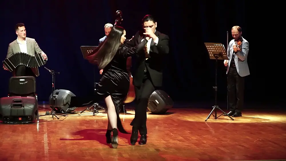 Video thumbnail for Diego Ortega & Aldana Silveyra + Solo Tango 2/2 | 12.Tango2İstanbul - Fulya Sanat Merkezi