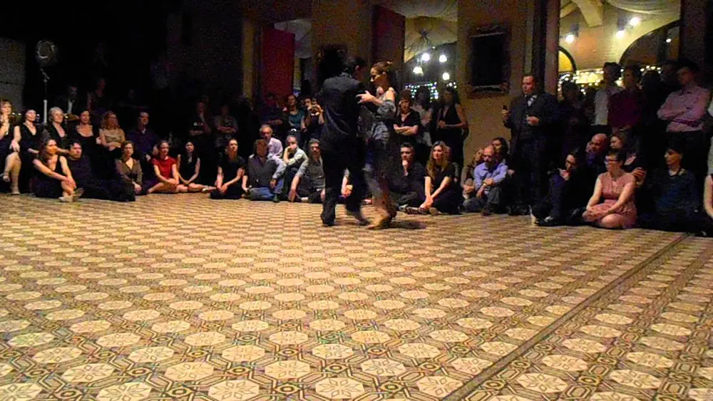 Video thumbnail for Demian Garcia & Eugenia Ramirez en Patio de Tango 2012