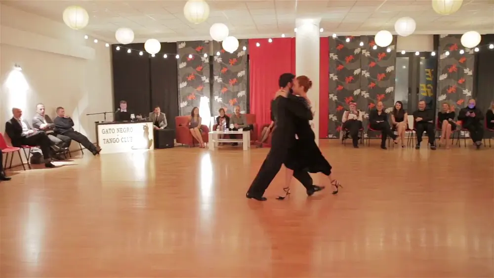 Video thumbnail for Silvana Prieto y Matias Batista Aleman 16.12.17