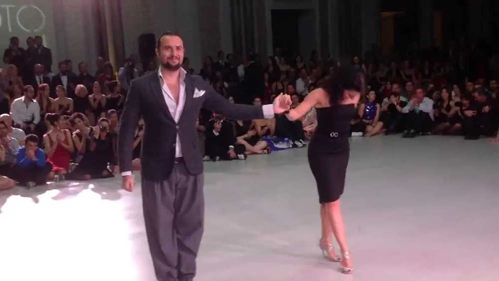 Video thumbnail for Giampiero Cantone y Francesca Del Buono- Tango to istanbul 2014