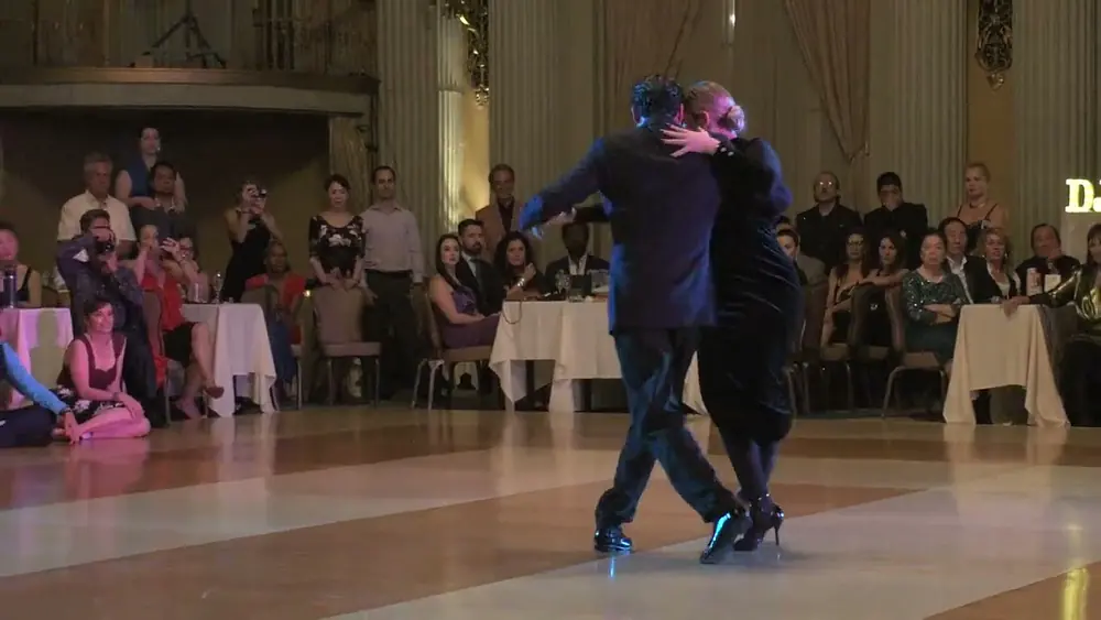 Video thumbnail for Facundo de la Cruz & Noelia Hurtado at Gavito Tango Festival 2/3