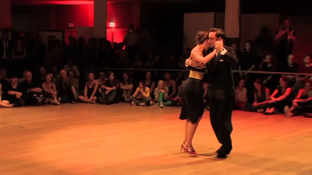 Video thumbnail for Fausto Carpino & Stephanie Fesneau 2:19 x0,5