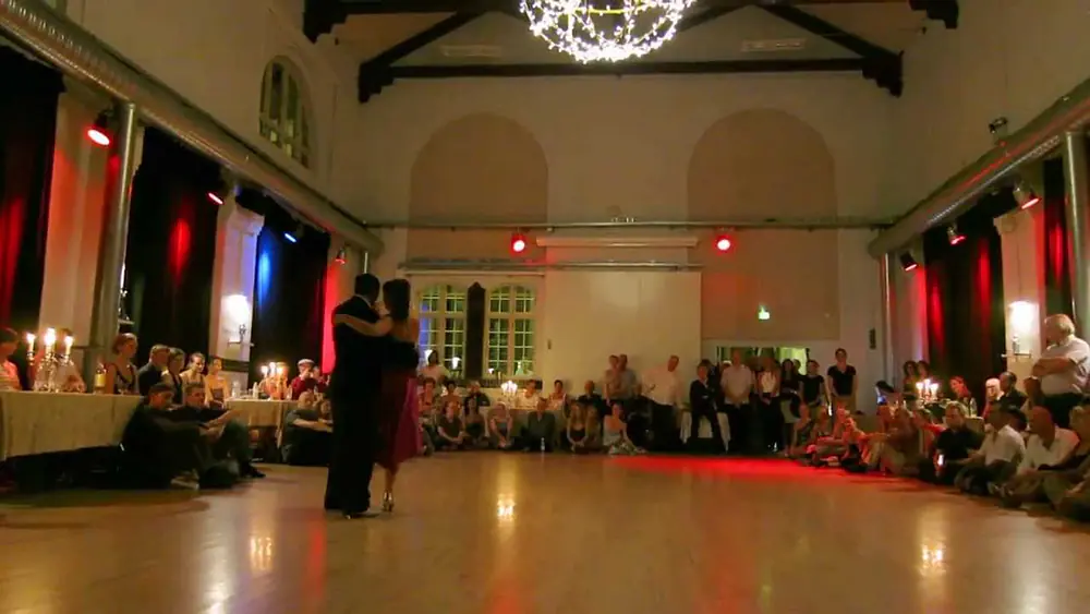 Video thumbnail for Anna Sol & Aldo Velásquez, waltz, Flor de lino - Troilo, Taba Copenhagen, Sep 2013