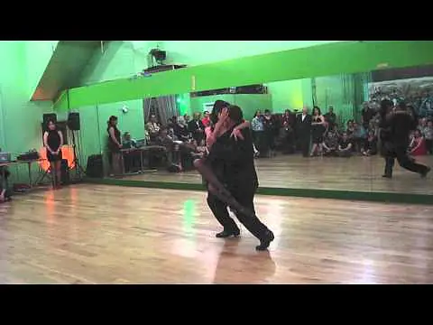 Video thumbnail for Eduardo Saucedo y Marisa Quiroga 05-08-2011, 1 of 3