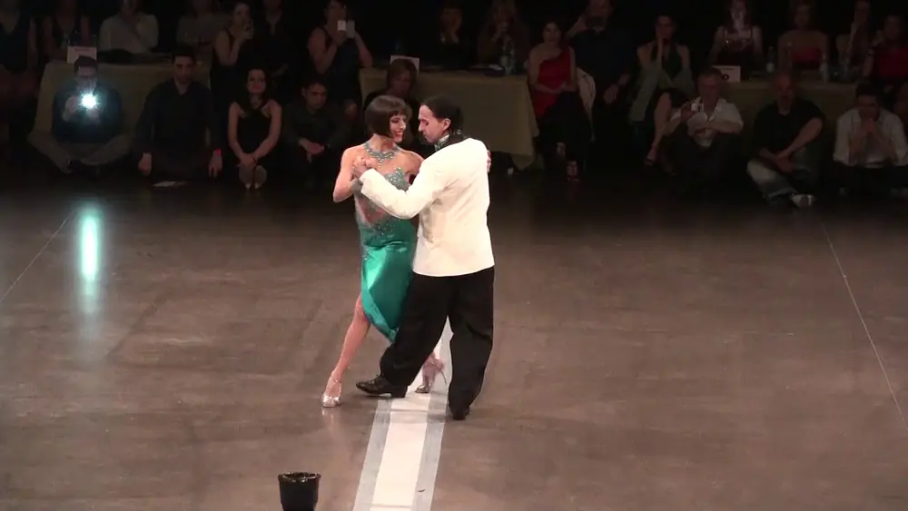 Video thumbnail for Gustavo Rosas. Tango Vals con Gisela Natoli en Firenze Tango Festival.Abril 2016.Italia.