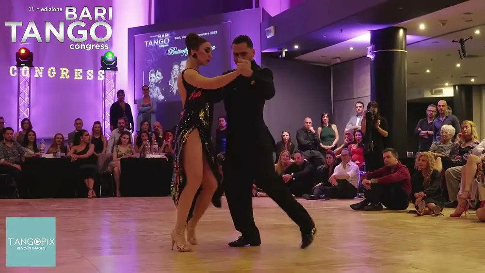 Video thumbnail for XI Bari International Tango Congress  Alex Moncada Rojas & Martina Waldman 1/3