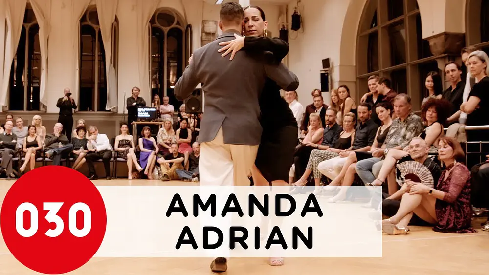 Video thumbnail for Amanda and Adrian Costa – Copas, amigas y besos