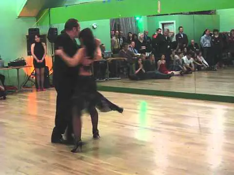 Video thumbnail for Eduardo Saucedo y Marisa Quiroga 05-08-2011, 3 of 3