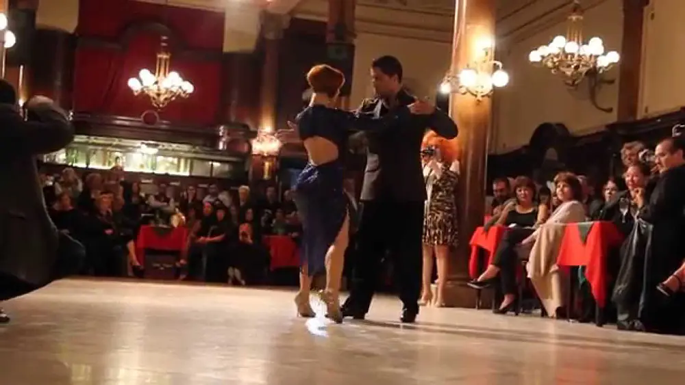 Video thumbnail for Tango Escenario - Martina Waldman y Jose Fernandez (Campeón del Mundo 2008)