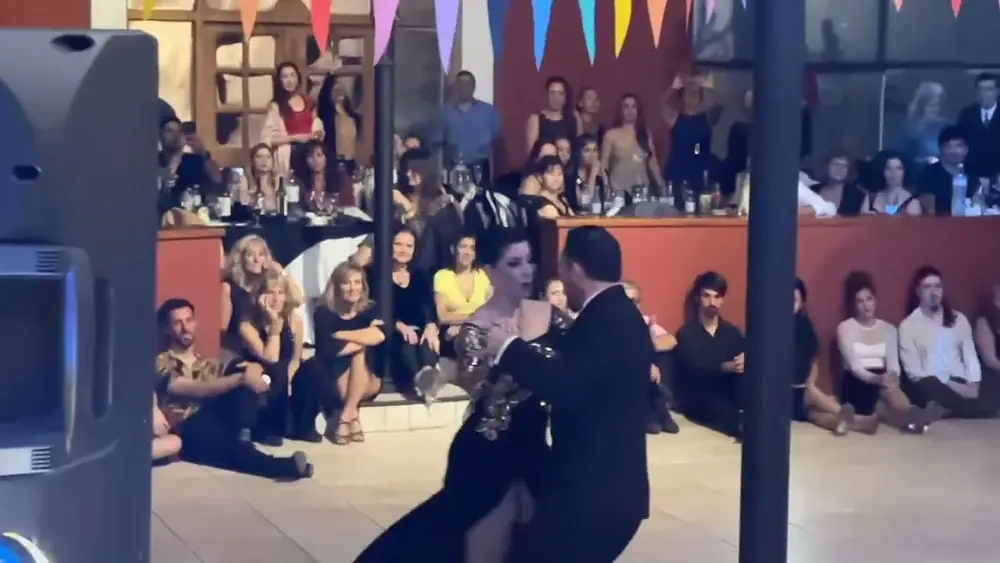 Video thumbnail for Barbara Ferreyra y Agustin Agnez- 3/3 "Milonga del Recuerdo" Orq. D'arienzo- MendoEncuentro Tango