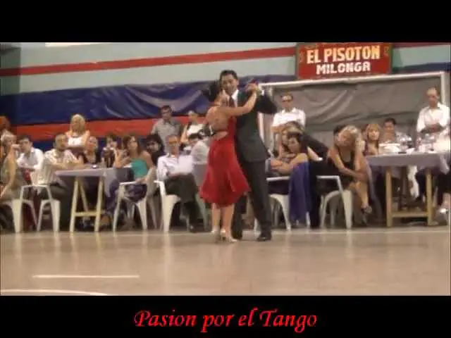 Video thumbnail for FLORENCIA LABIANO & HERNAN RODRIGUEZ con el vals BAJO UN CIELO DE ESTRELLAS en la milonga EL PISOTON
