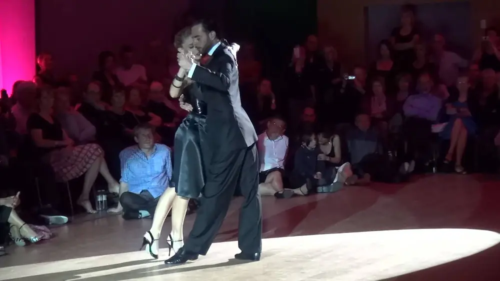 Video thumbnail for Gisela Passi y Rodrigo Rufino Tango Festival St Geniez d'Olt 2014