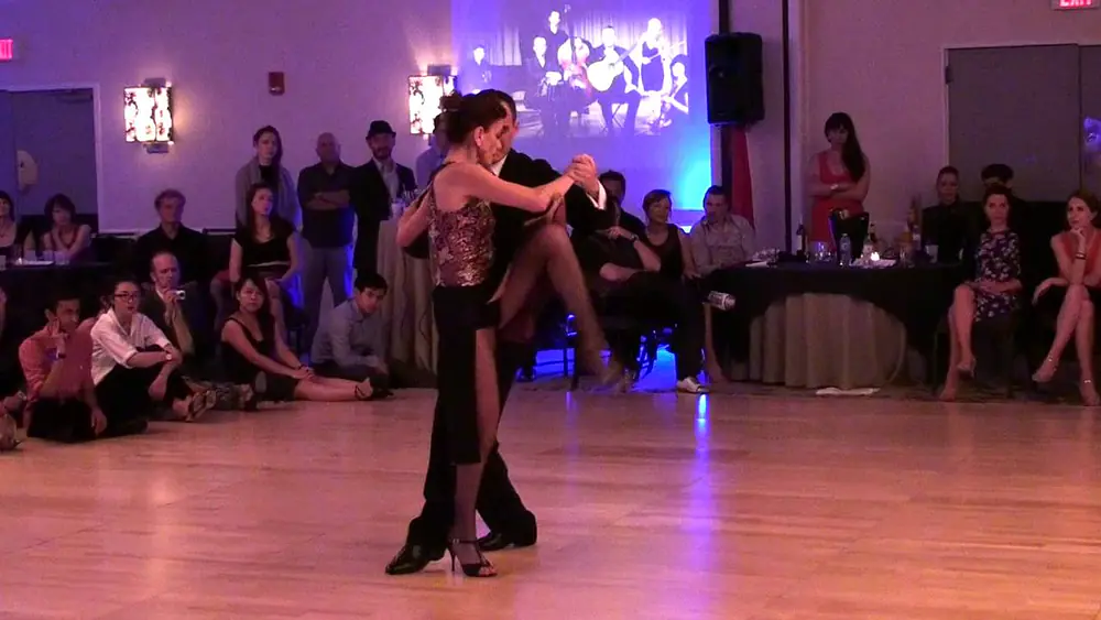 Video thumbnail for Esteban Moreno y Claudia Codega, Chicago Tango Week 2015, July 2-5 (3/4)