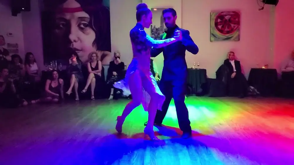 Video thumbnail for Argentine tango: Lea Barsky & Martín Almirón - No Hay Tierra Como la Mia