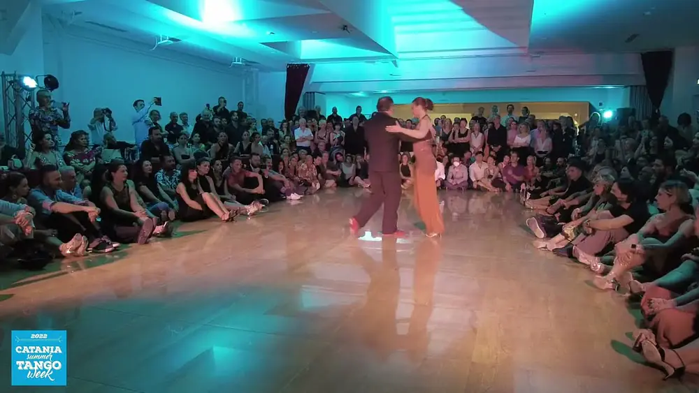 Video thumbnail for Catania Summer Tango Week 2022 - Gustavo Naveira & Giselle Anne 4/5