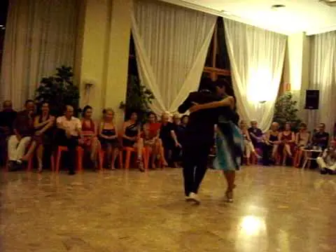 Video thumbnail for Roque Castellano y Giselle Gatica-Luján   "El Recodo"  Tango   Benicassim 2010