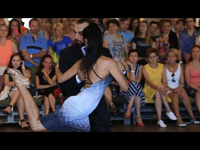 Video thumbnail for Ivanna Tikhomirova & Den Sheva - Rodolfo Biagi - Adoracion - Vals