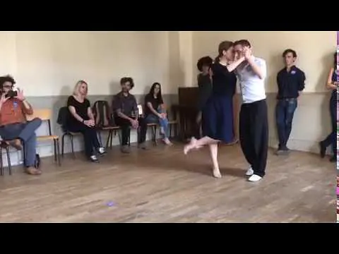 Video thumbnail for Tango Dancing - Pablo Rodriguez & Anne Bertreau [Paris improvisation]