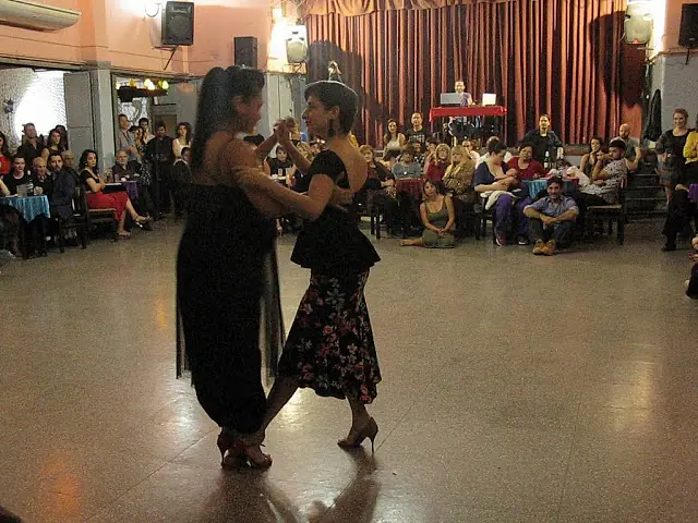 Video thumbnail for CORINA HERRERA y MARIELA SAMETBAND en Viva La Pepa! Milonga